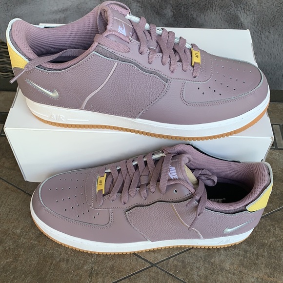 NIKE ID CUSTOM AIR FORCE 1 MENS - Picture 2 of 16